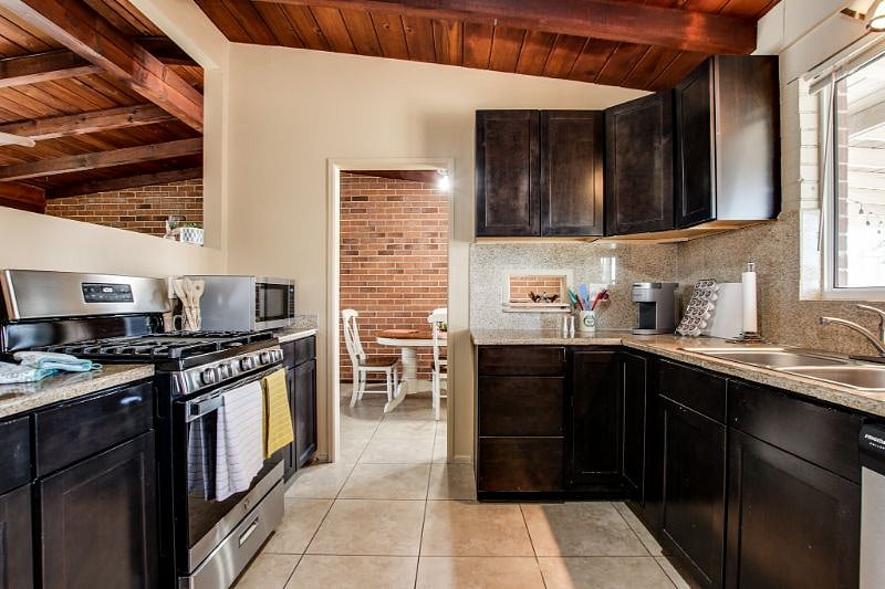 Furnished Finder property 495422_1 photo 8