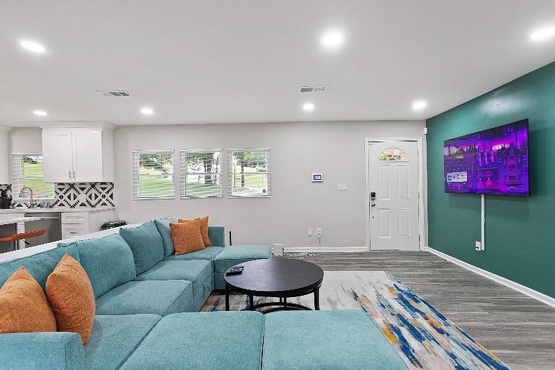Furnished Finder property 495476_1 photo 10