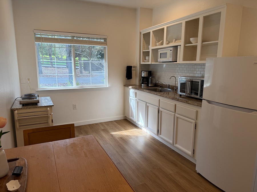 Furnished Finder property 495498_1 photo 6