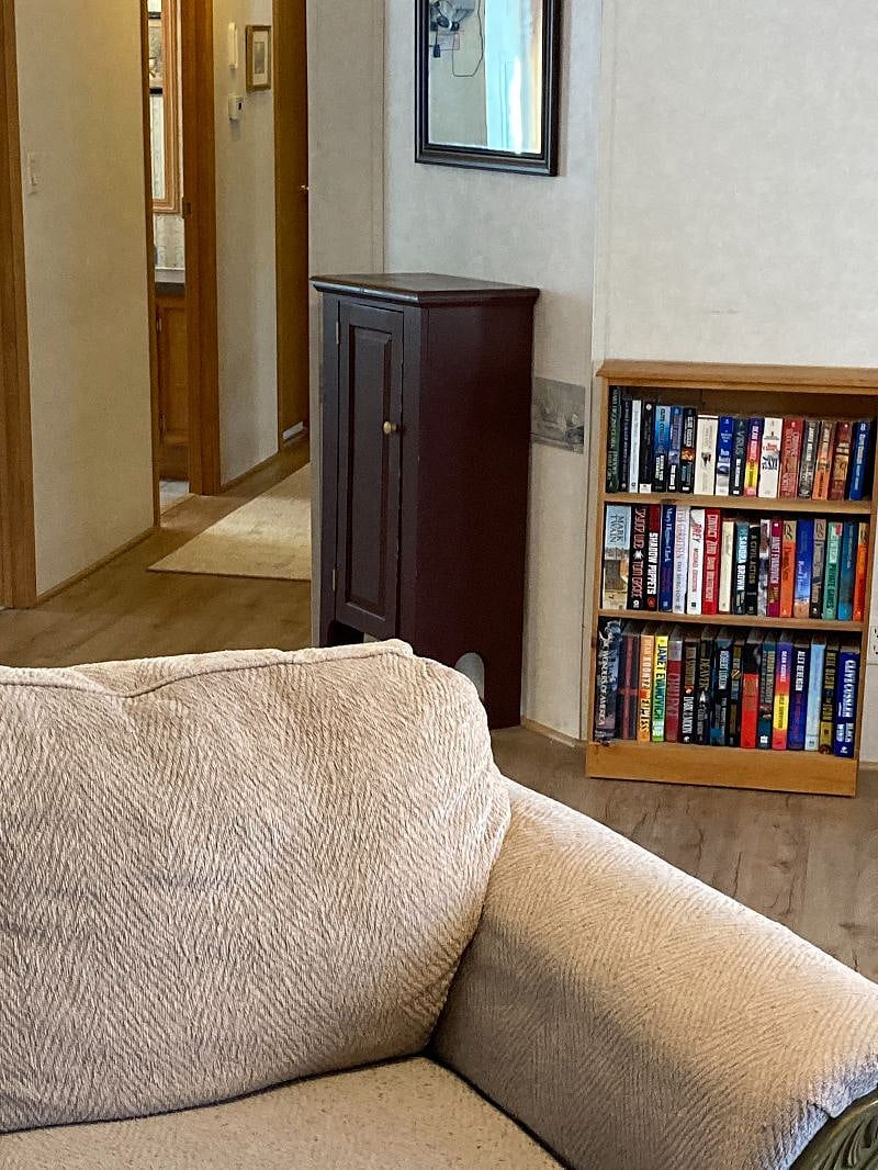 Hallway to other Bedrooms & Bathroom