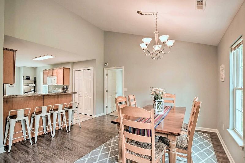 Furnished Finder property 495596_1 photo 3