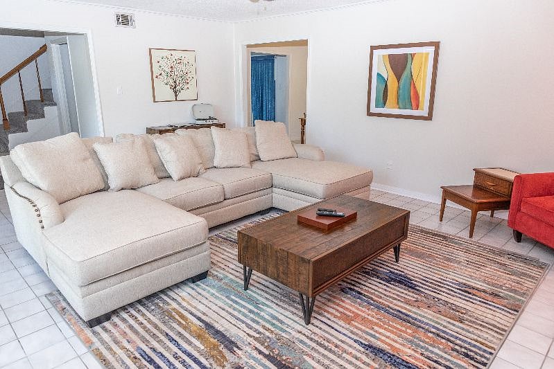 Furnished Finder property 495621_1 photo 3