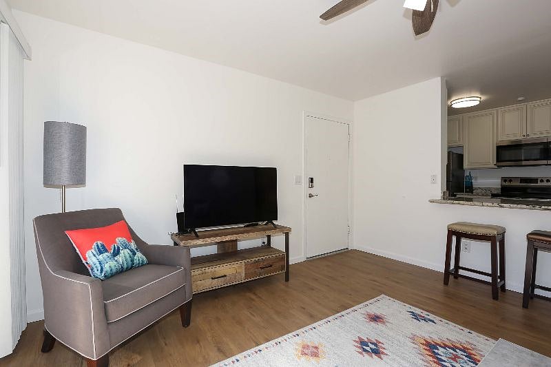 Furnished Finder property 495666_1 photo 4