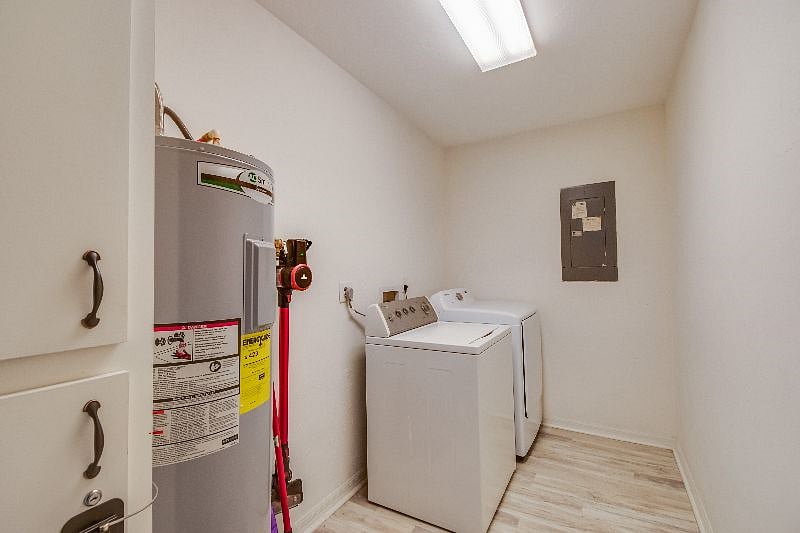 Furnished Finder property 495669_1 photo 9