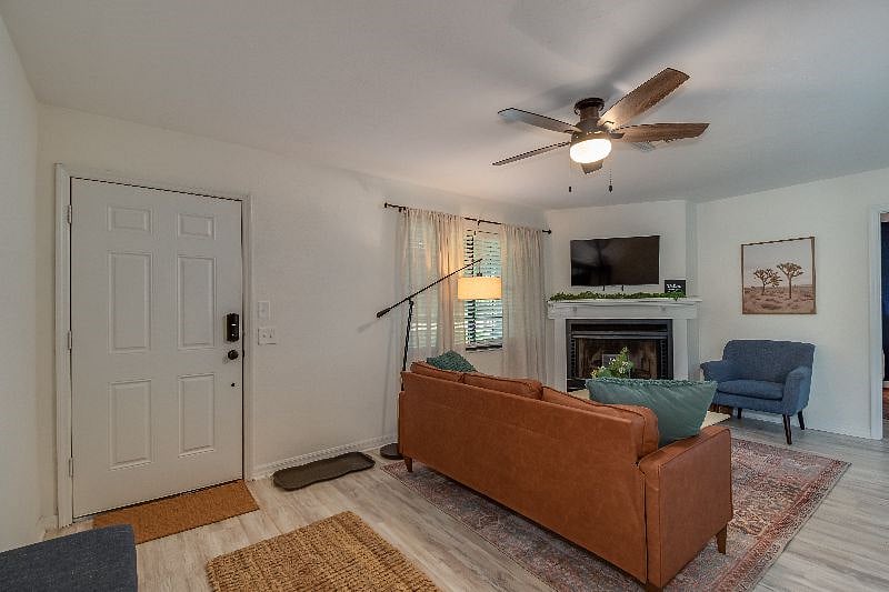 Furnished Finder property 495669_1 photo 18
