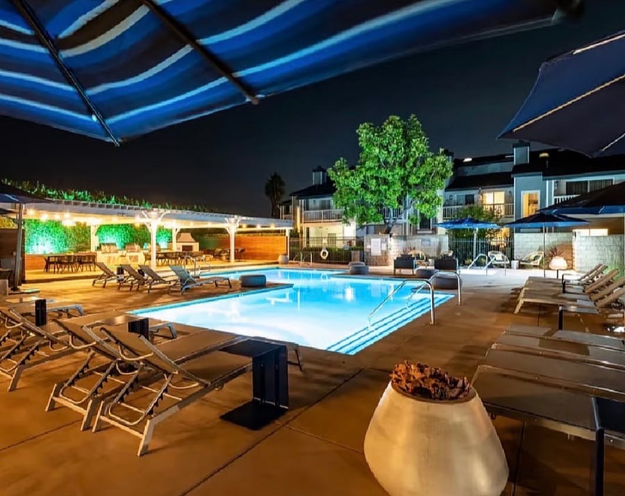 Furnished Finder property 495679_1 photo 11