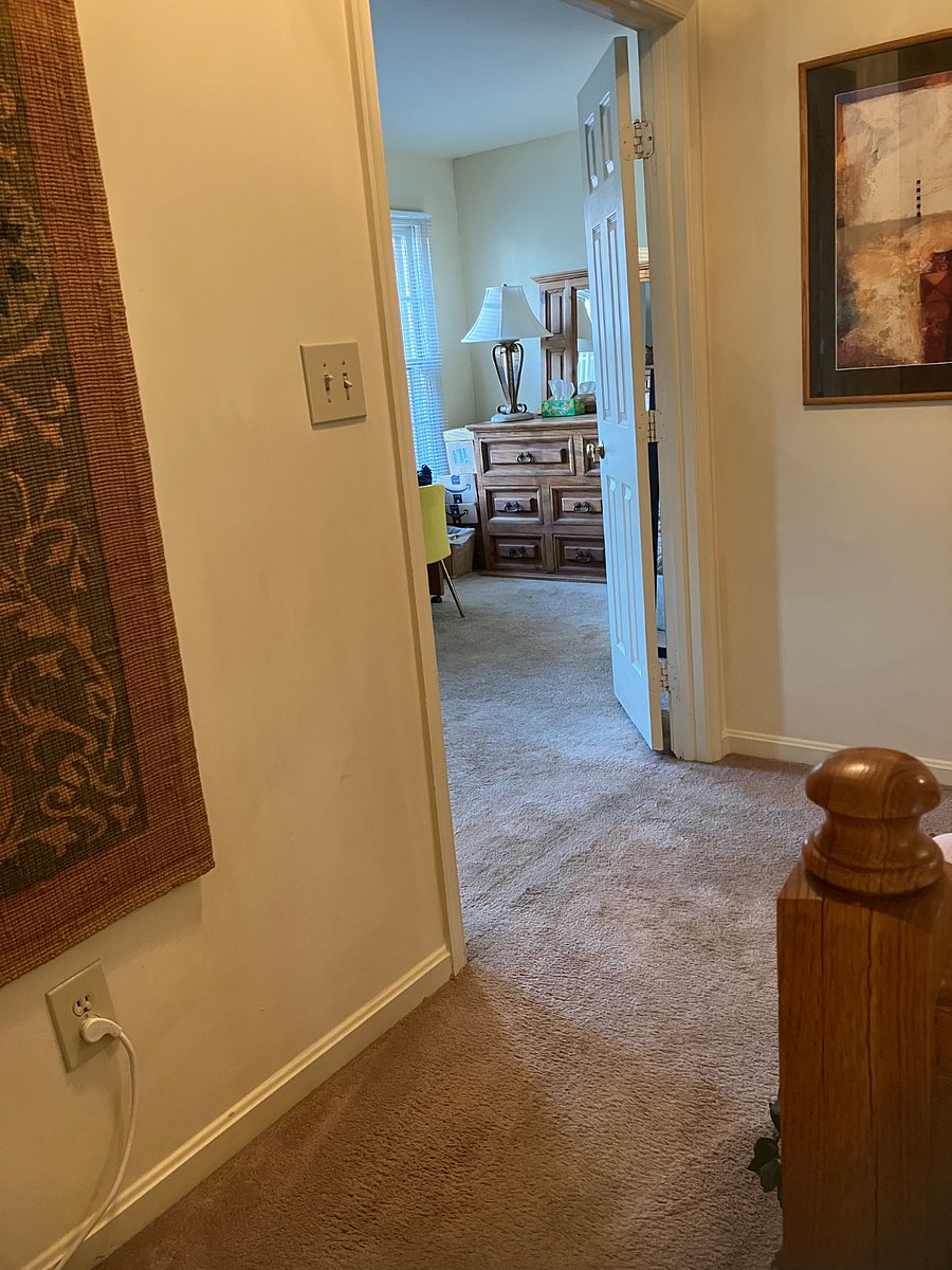Hallway entrance to tenant suite