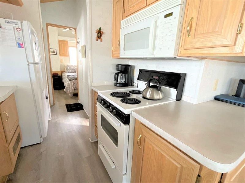 Furnished Finder property 495730_1 photo 6