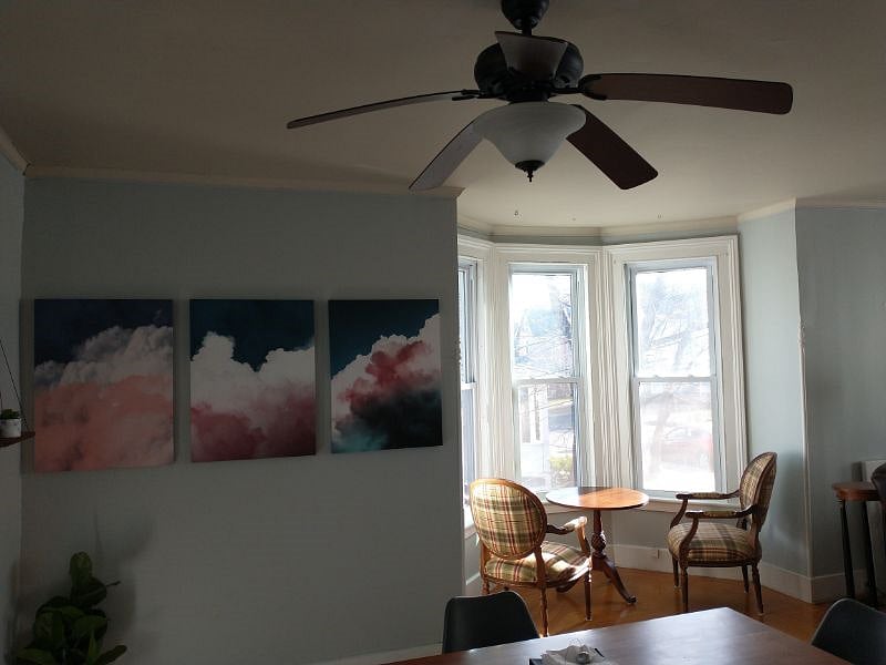 Dining/living Room/Breakfast Nook