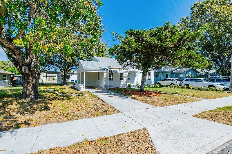 Furnished Finder property 495763_1 photo 16