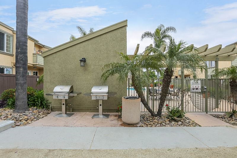 Furnished Finder property 495795_1 photo 25