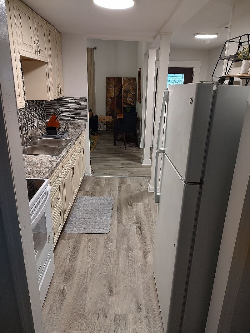 Furnished Finder property 495863_1 photo 6