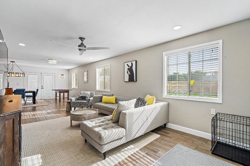 Furnished Finder property 496003_1 photo 13
