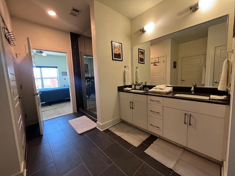 Furnished Finder property 496008_1 photo 12