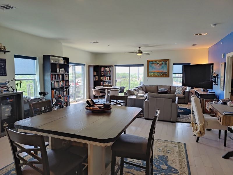 Furnished Finder property 496008_1 photo 1
