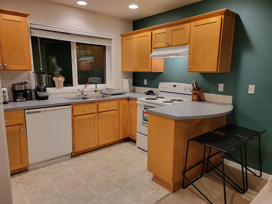 Furnished Finder property 496064_1 photo 3