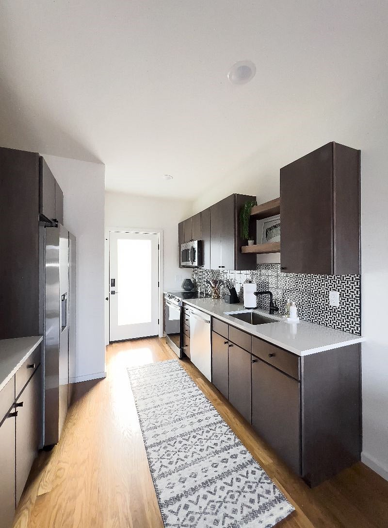 Furnished Finder property 496103_1 photo 33