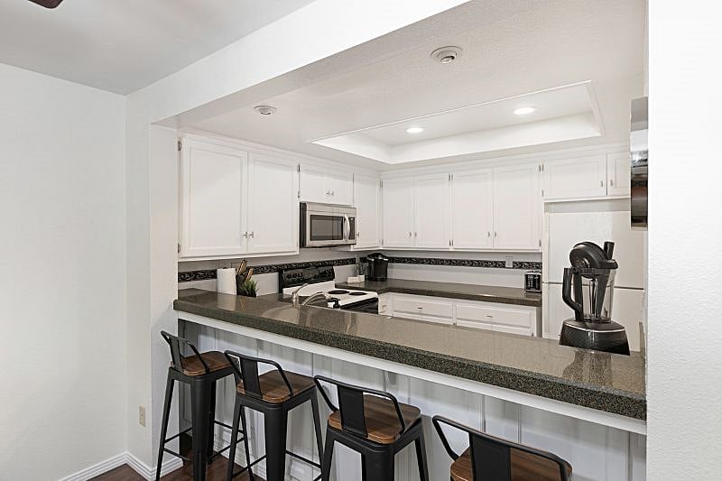 Furnished Finder property 496113_1 photo 14
