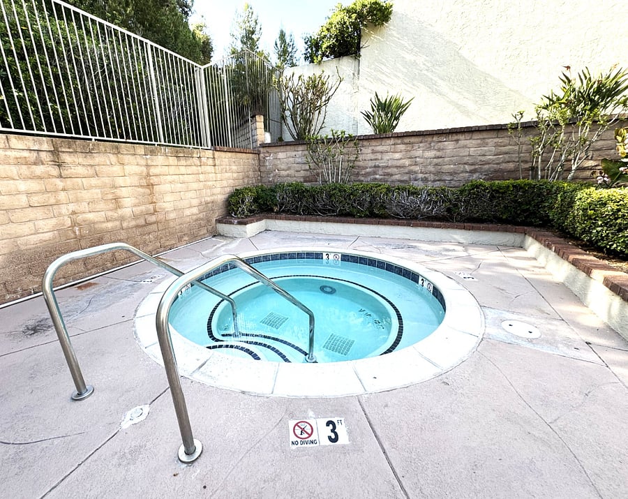 Furnished Finder property 496113_1 photo 30