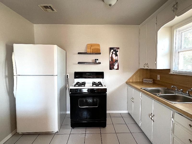 Furnished Finder property 496173_1 photo 6