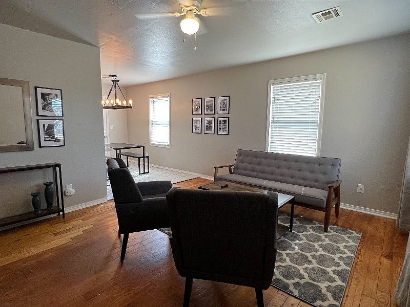 Furnished Finder property 496173_1 photo 11