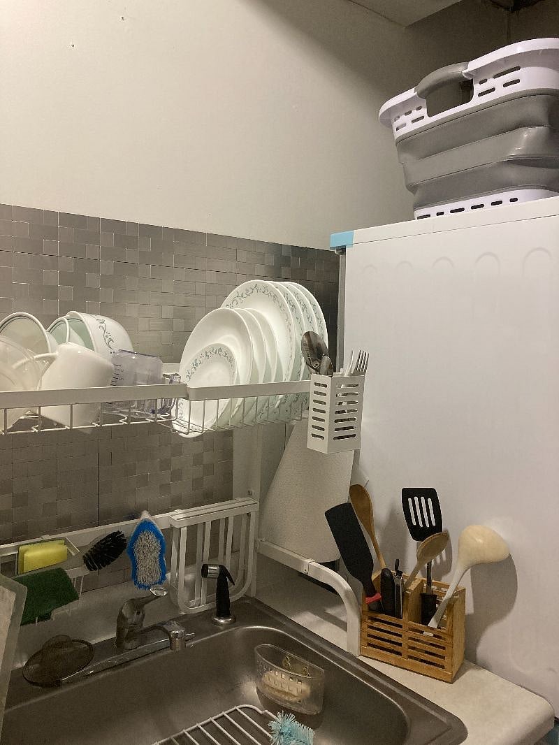 Laundry room kitchen sink