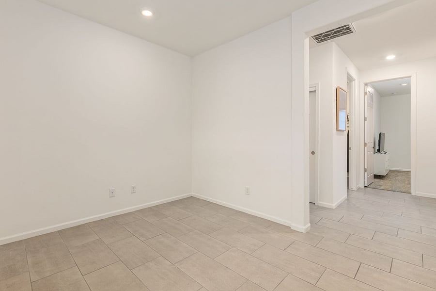 Furnished Finder property 496192_1 photo 14