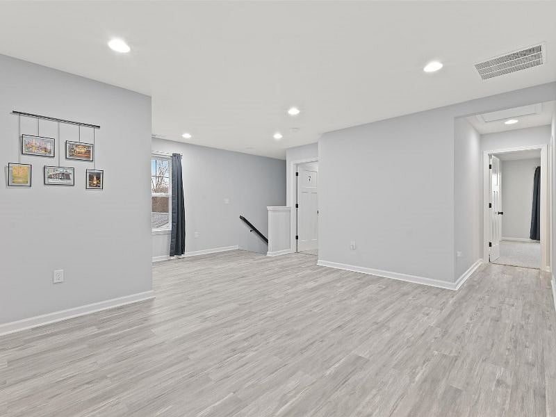 Furnished Finder property 496224_4 photo 12