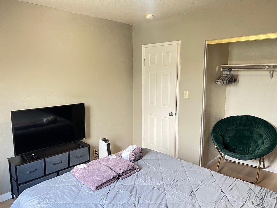 Furnished Finder property 496252_1 photo 16