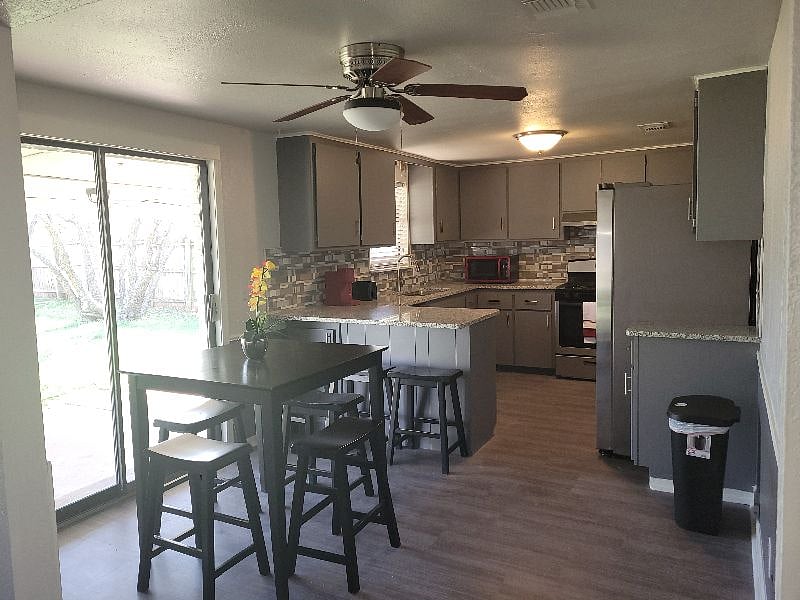 Furnished Finder property 496256_1 photo 4