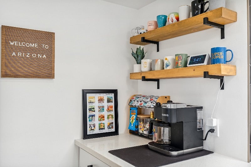 Coffee / Tea Bar