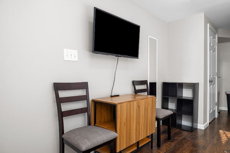 Furnished Finder property 496287_3 photo 5