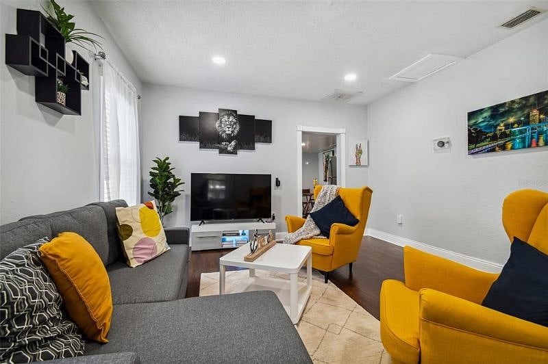 Furnished Finder property 496384_1 photo 4