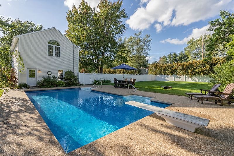 Furnished Finder property 496392_1 photo 11