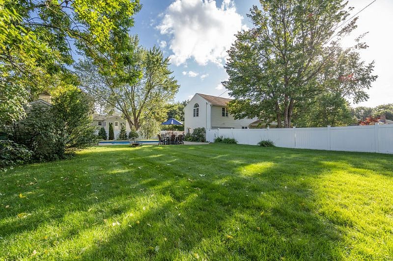 Furnished Finder property 496392_1 photo 13