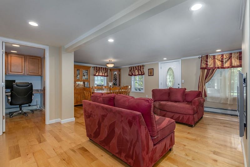 Furnished Finder property 496392_1 photo 16