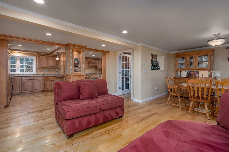 Furnished Finder property 496392_1 photo 18