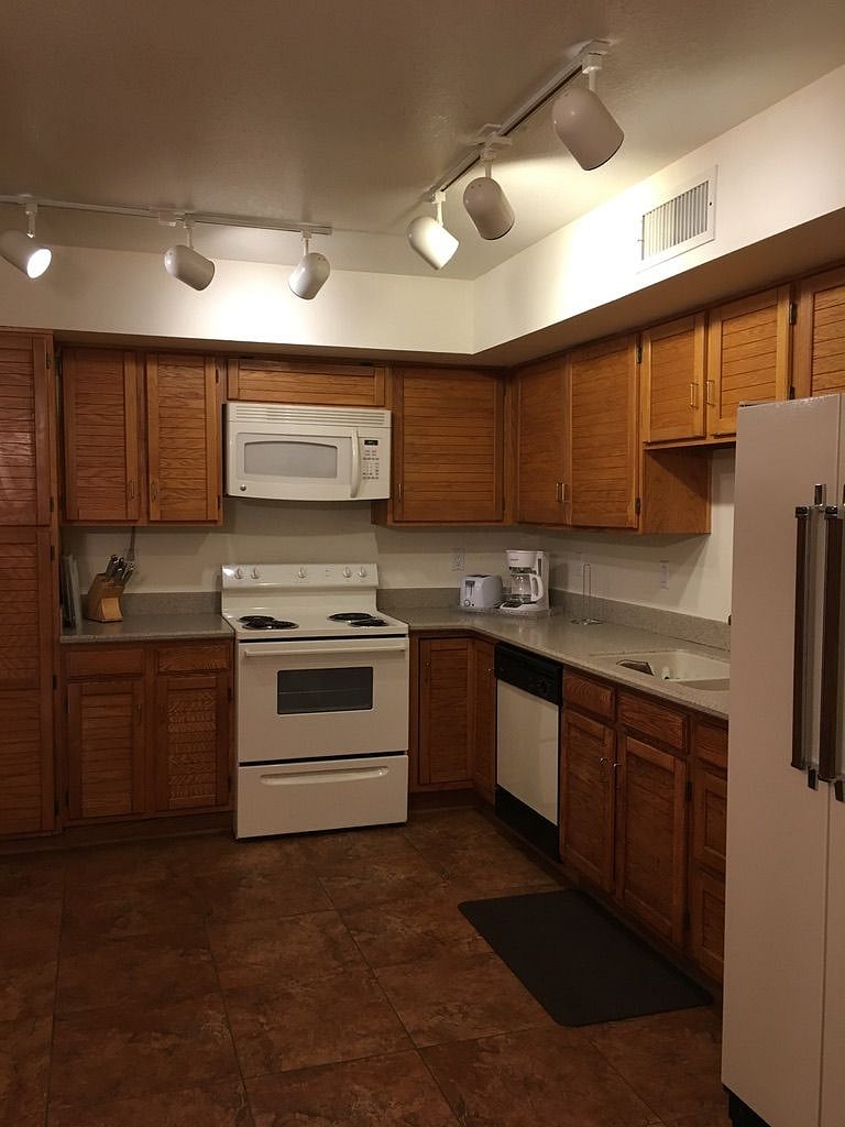 Furnished Finder property 496409_1 photo 10