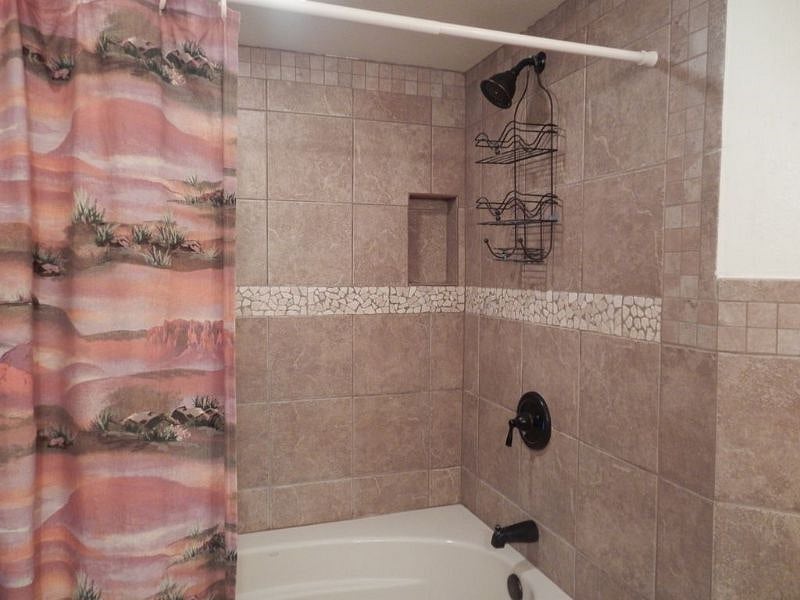 Furnished Finder property 496409_1 photo 7