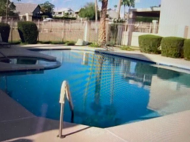Furnished Finder property 496409_1 photo 13