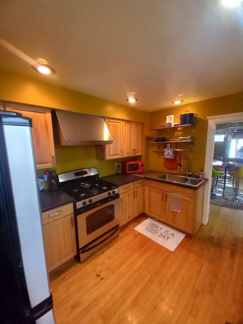 Furnished Finder property 496466_1 photo 3