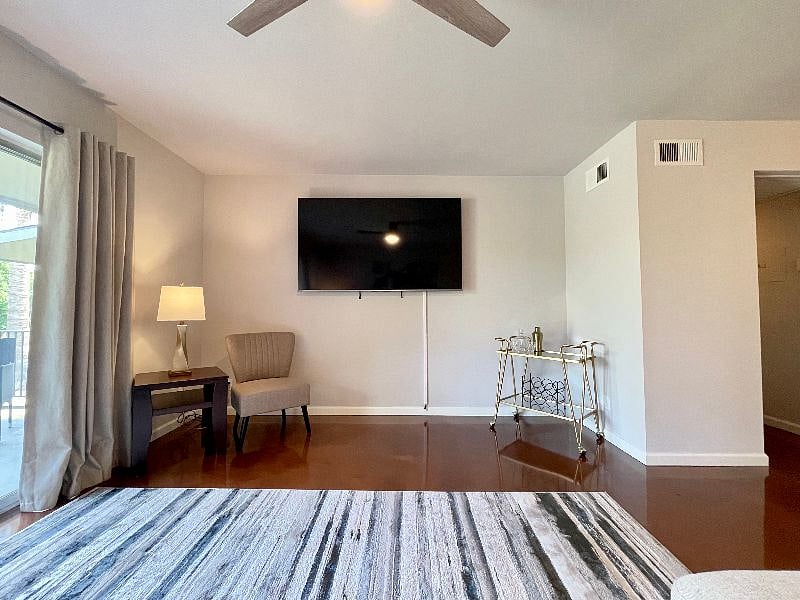 Furnished Finder property 496603_1 photo 24