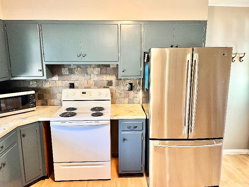 Furnished Finder property 496630_1 photo 32