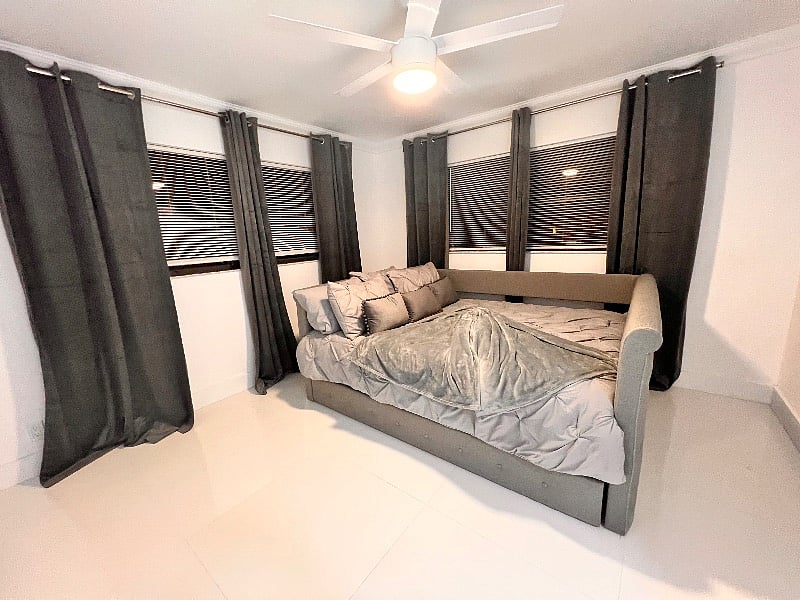 Furnished Finder property 496683_1 photo 3
