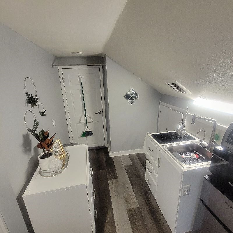 Furnished Finder property 496749_1 photo 4