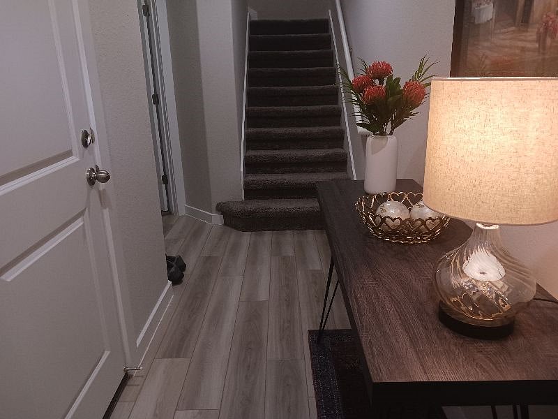 Furnished Finder property 496759_1 photo 2