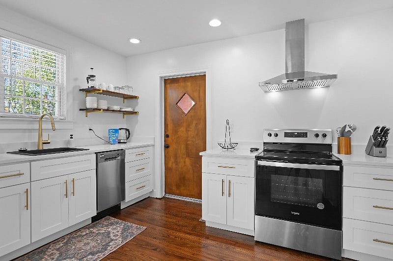 Furnished Finder property 497028_1 photo 6