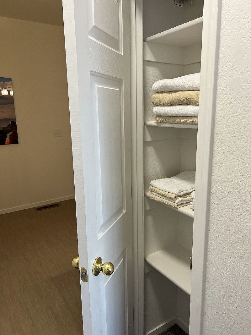 Furnished Finder property 497049_2 photo 23