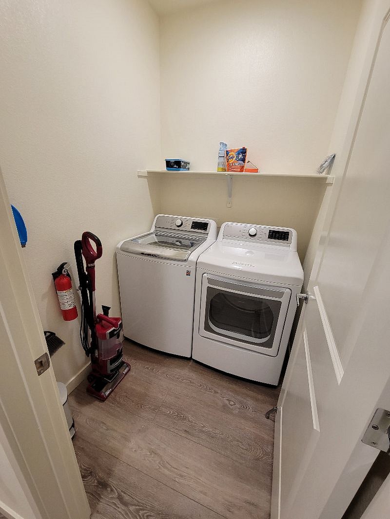 Oversized washer and dryer