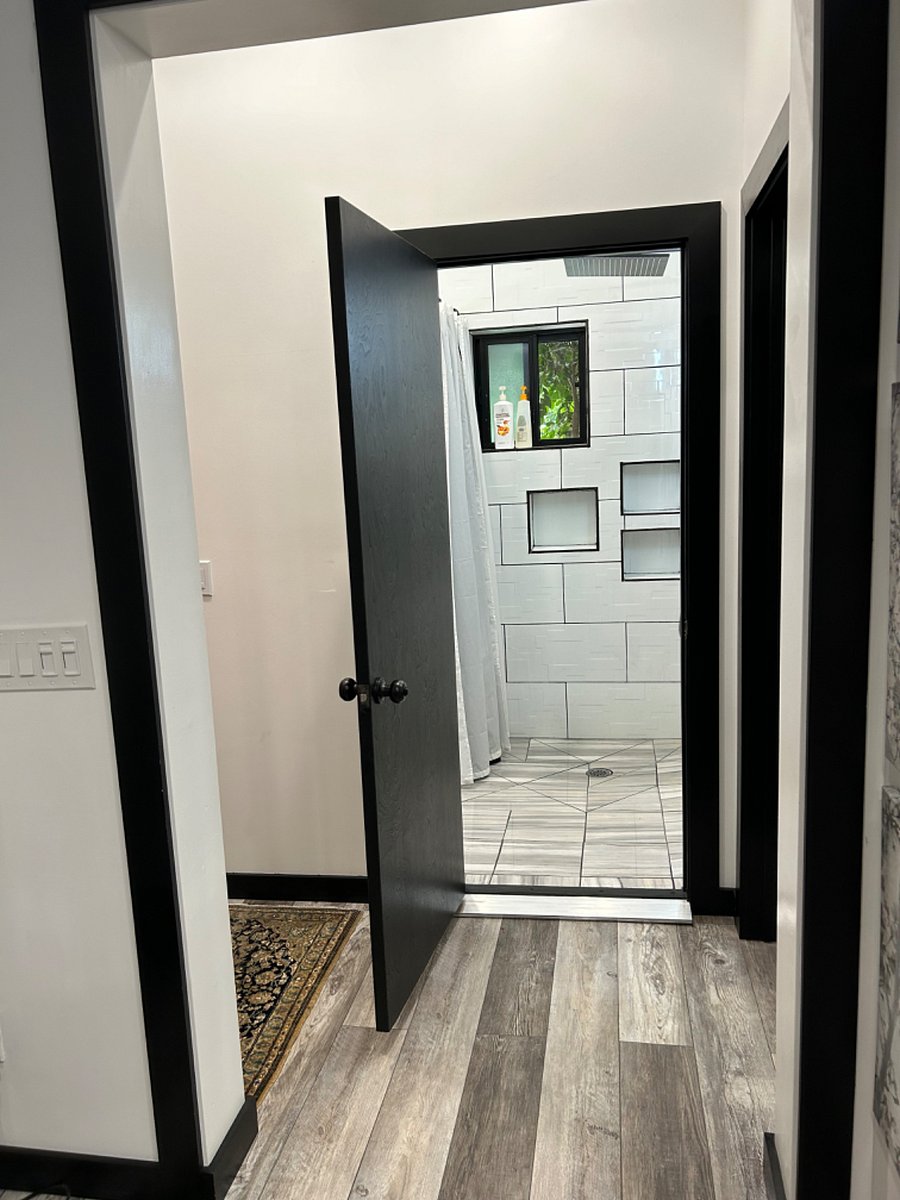 Bathroom. Handicapped ready